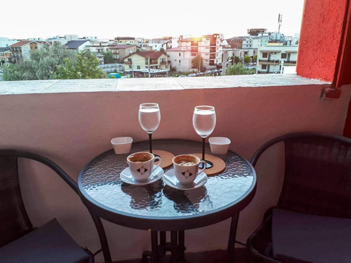 Appartamento Apartament George Năvodari Esterno foto