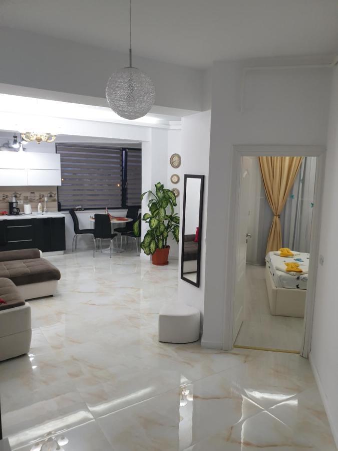 Appartamento Apartament George Năvodari Esterno foto