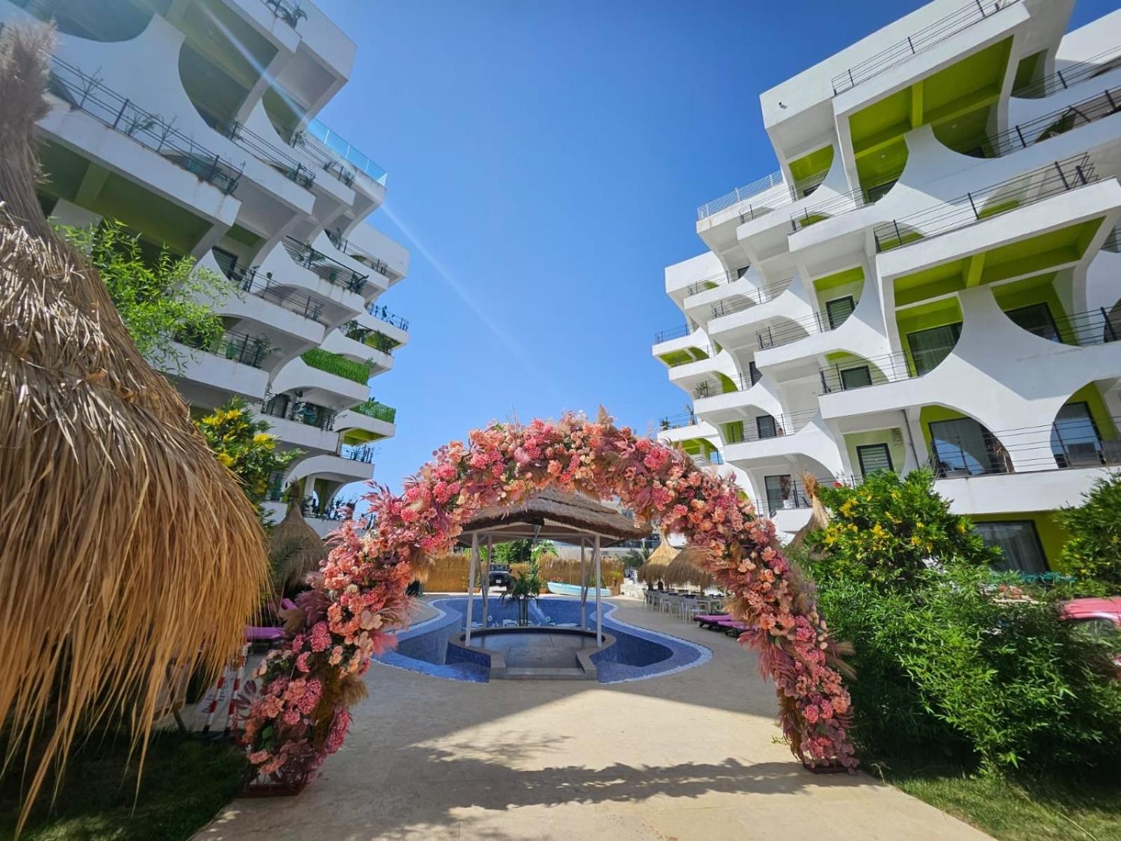 Appartamento Apartament George Năvodari Esterno foto
